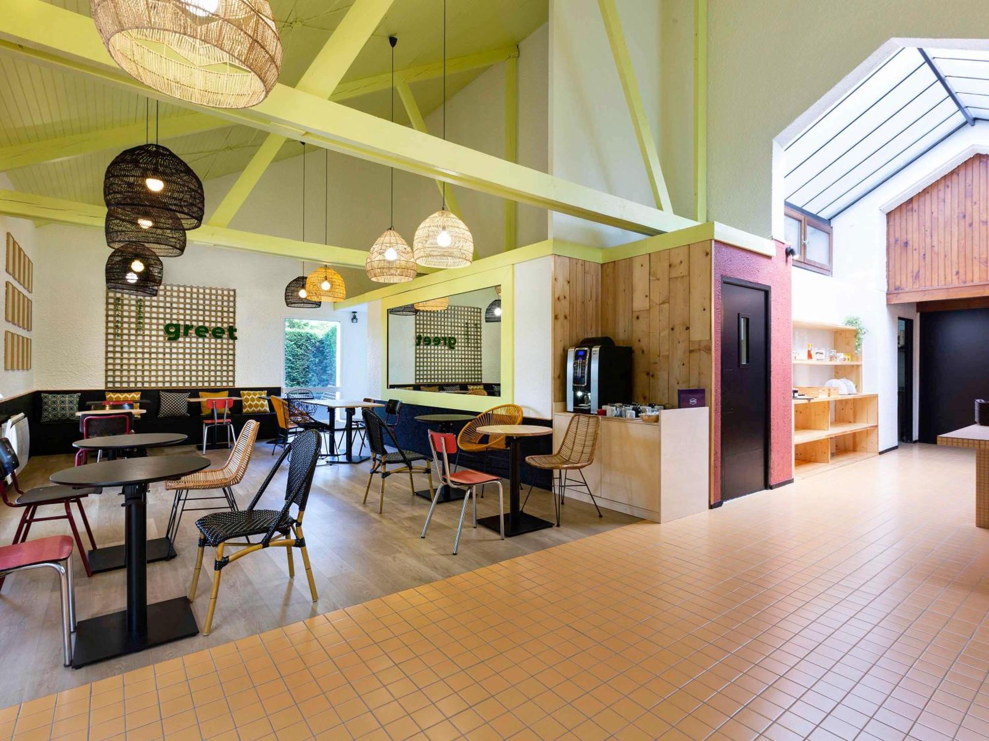 Greet Hotel Villeneuve La Garenne - Renove Exterior photo