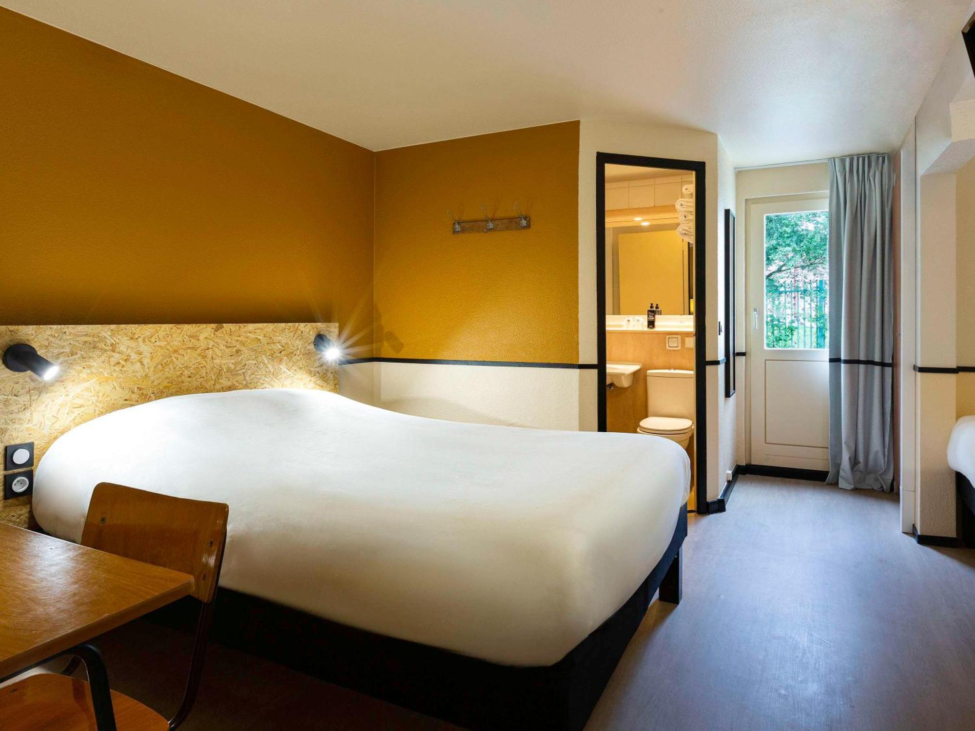 Greet Hotel Villeneuve La Garenne - Renove Exterior photo